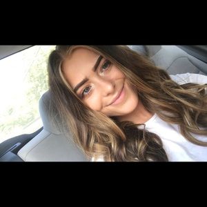 Meet your Posher, Isabelle